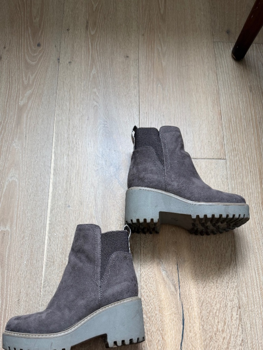 Universal Threads Ankle boots -brown size 6